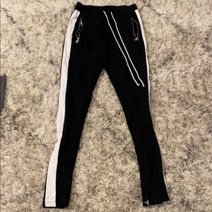DVCN maison auth black track pants medium